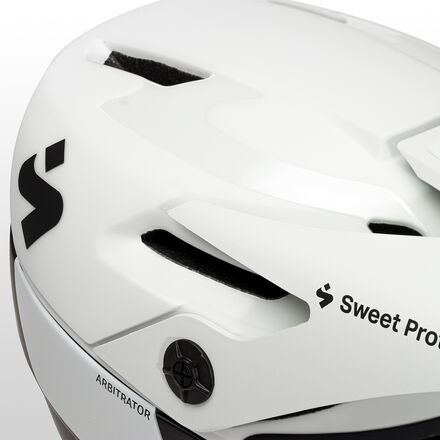 Sweet Protection - Arbitrator Mips Helmet