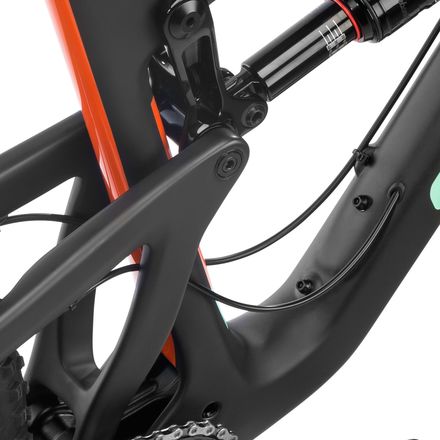 Santa Cruz Bicycles - Hightower Carbon CC 29 X01 Complete Mountain Bike - 2016