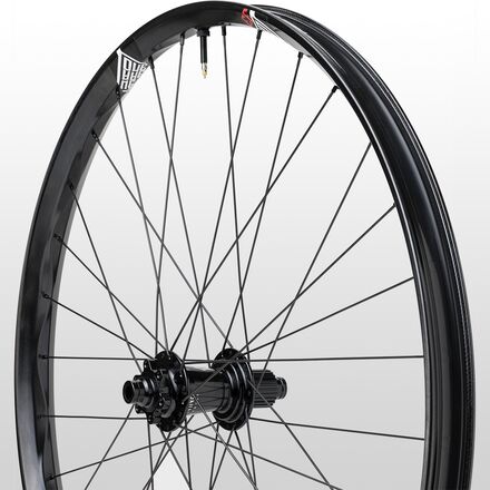 We Are One - Convergence Fuse I9 Hydra 29in Boost Wheelset