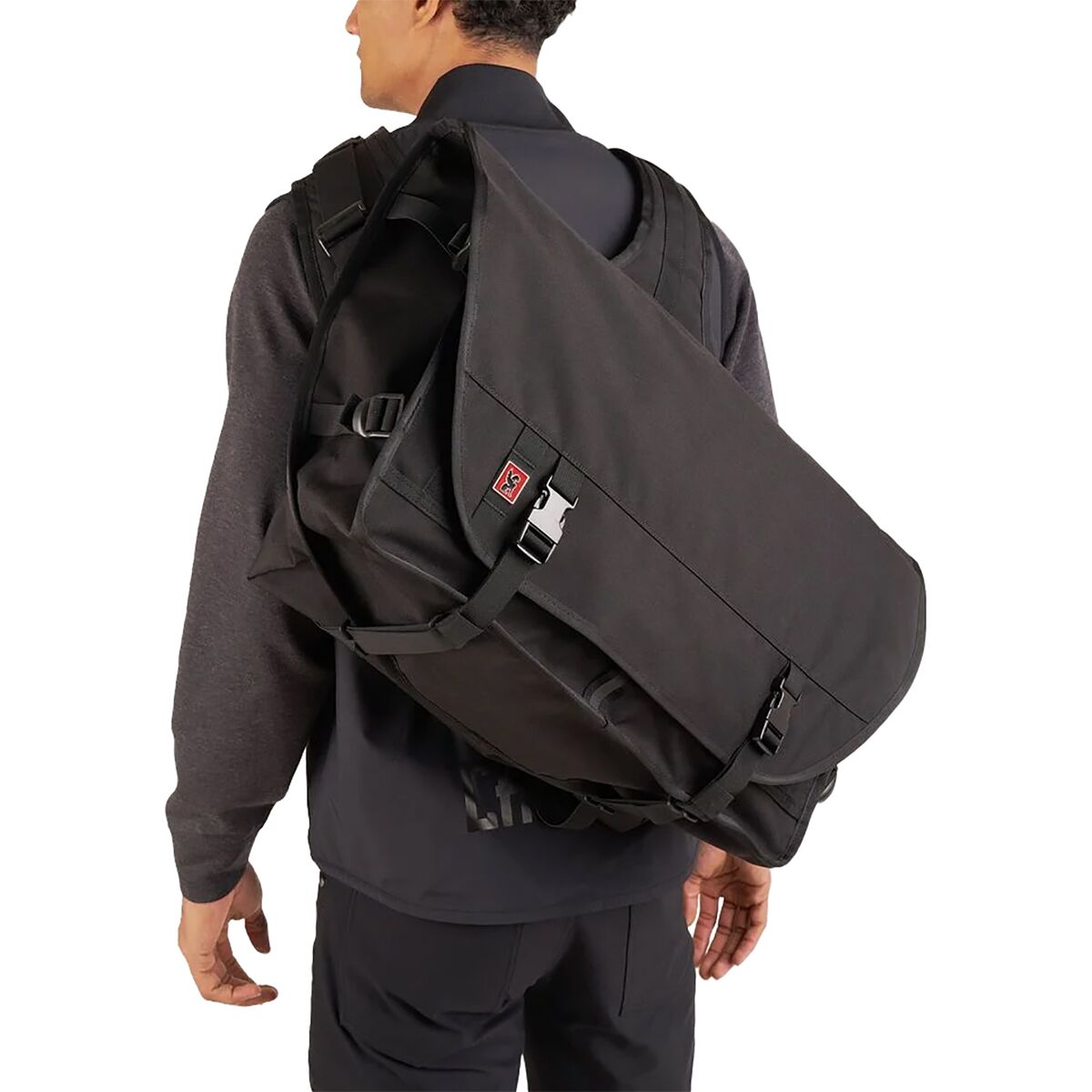 Chrome Berlin 47L Messenger Bag Accessories