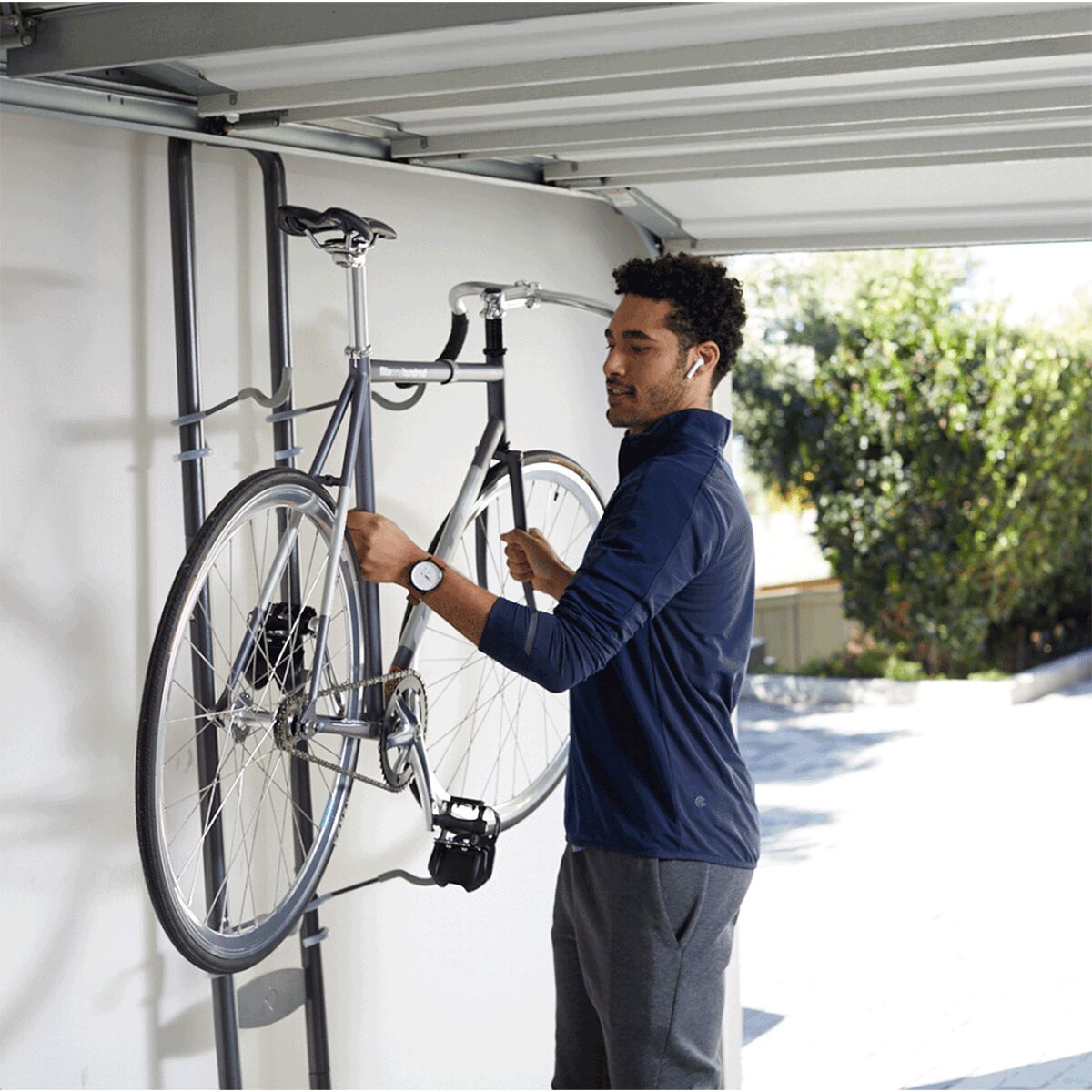 delta two bike gravity stand review