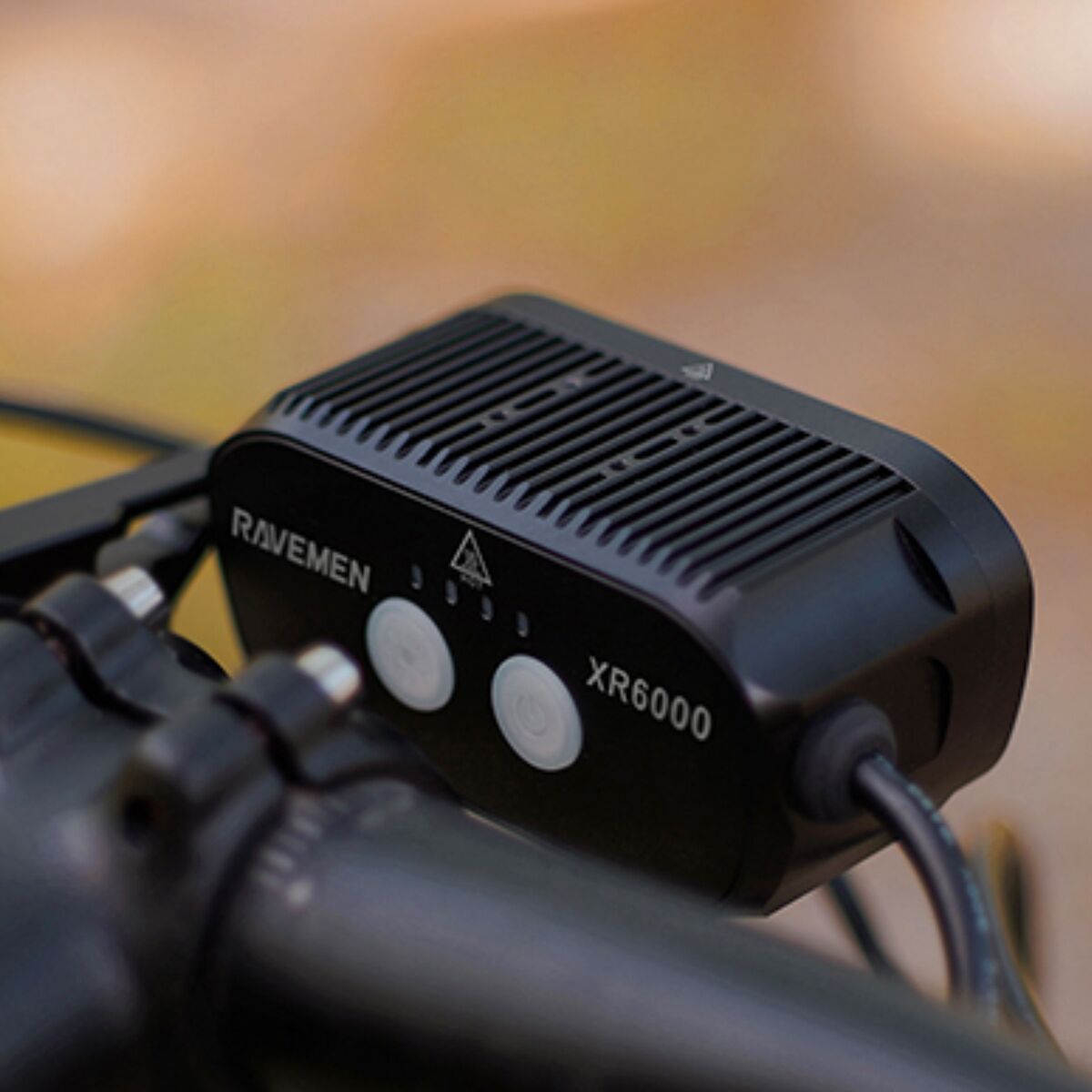 RAVEMEN Lumière Avant PR1600 sans Fil Remote Contrôle