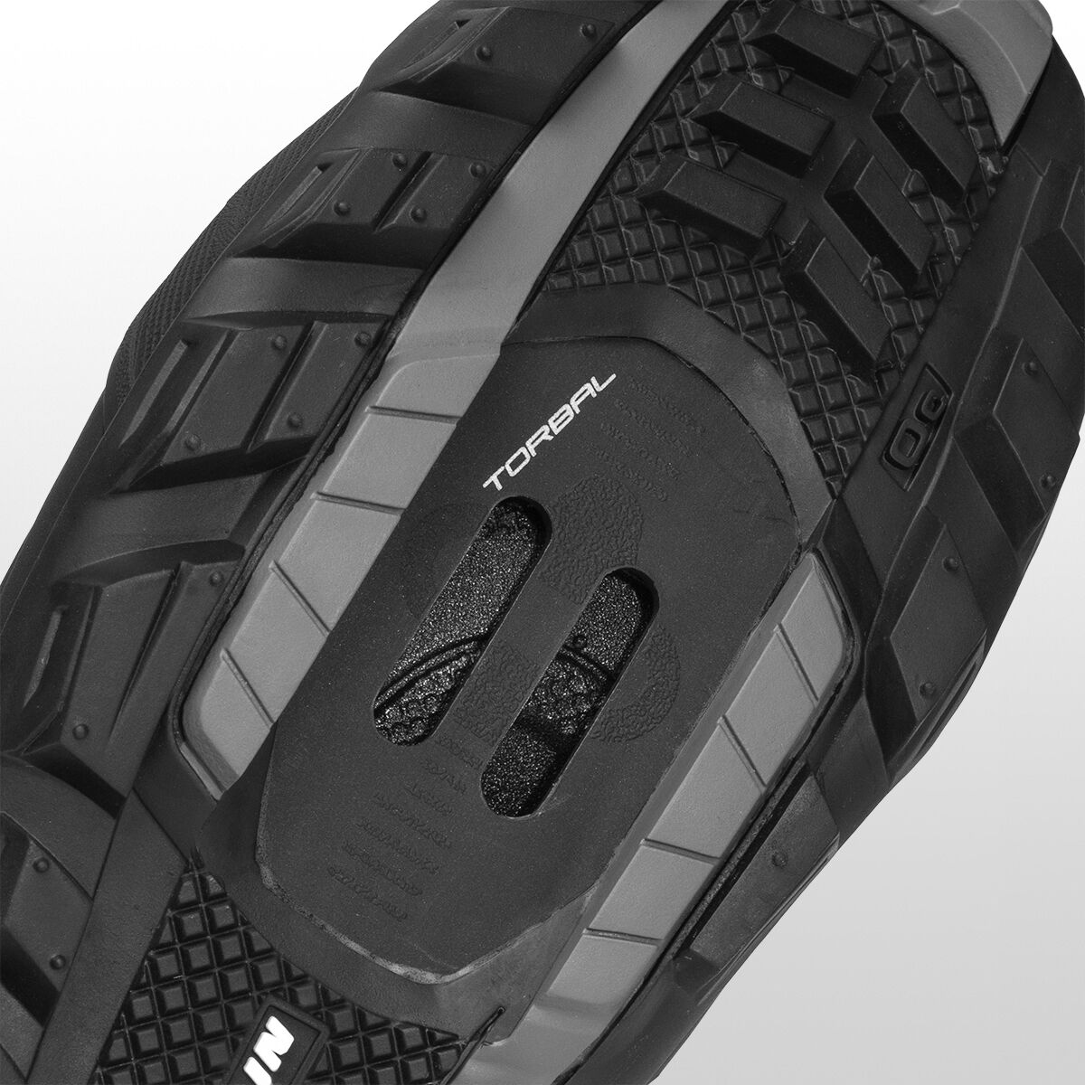 wide cycling shoes