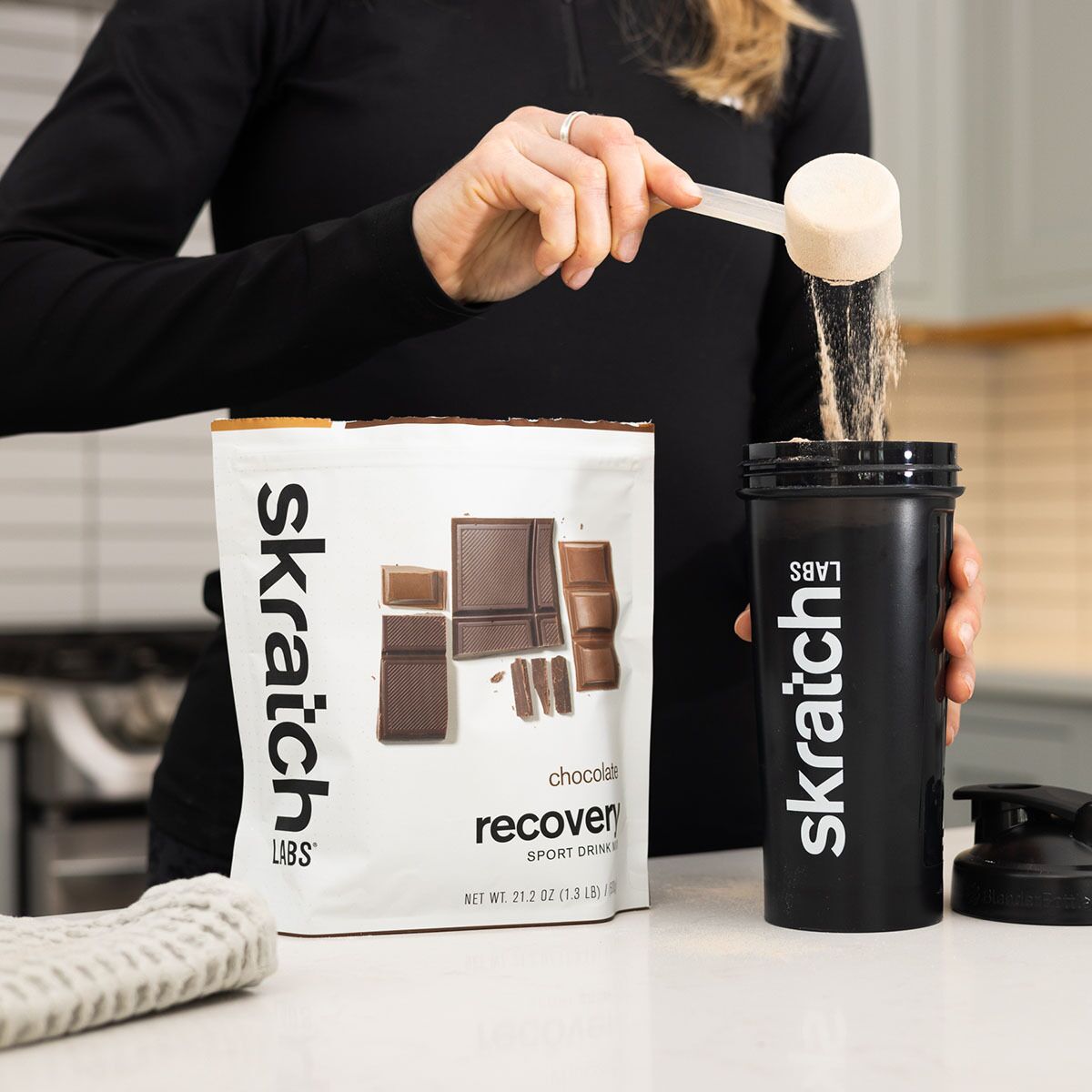 Skratch Labs Recovery Sport Drink Mix 12Serving Bag Accessories