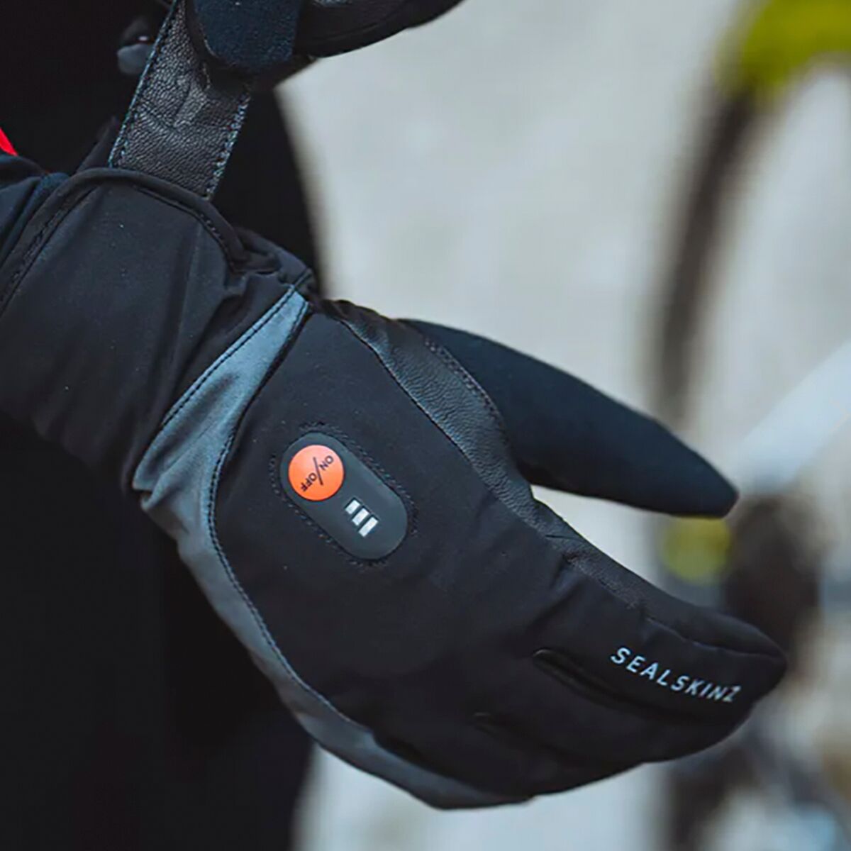 SealSkinz Waterproof Heated Cycle Glove Men's Men