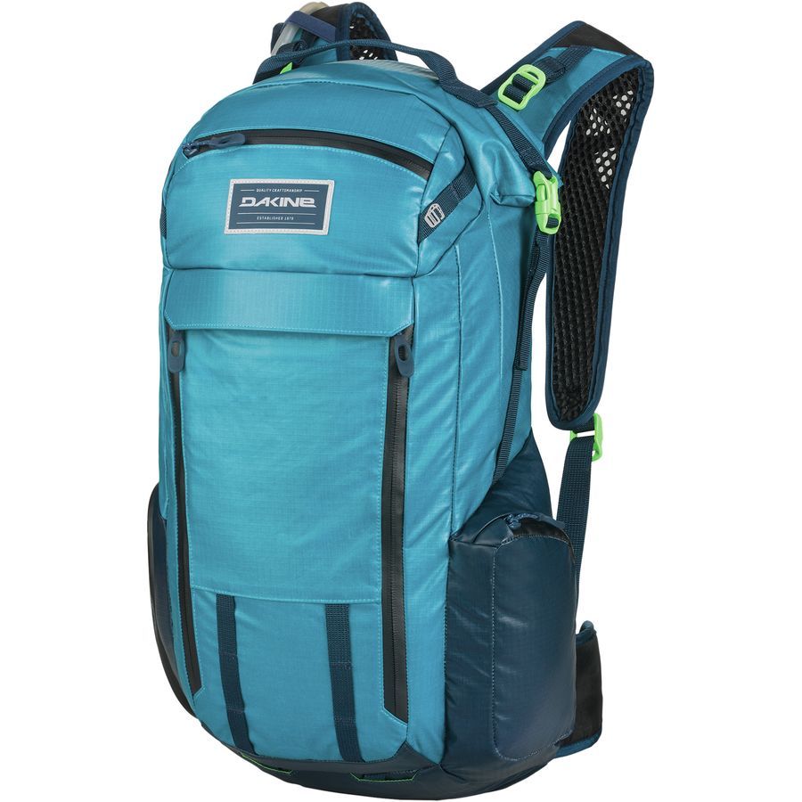 dakine seeker 18l review
