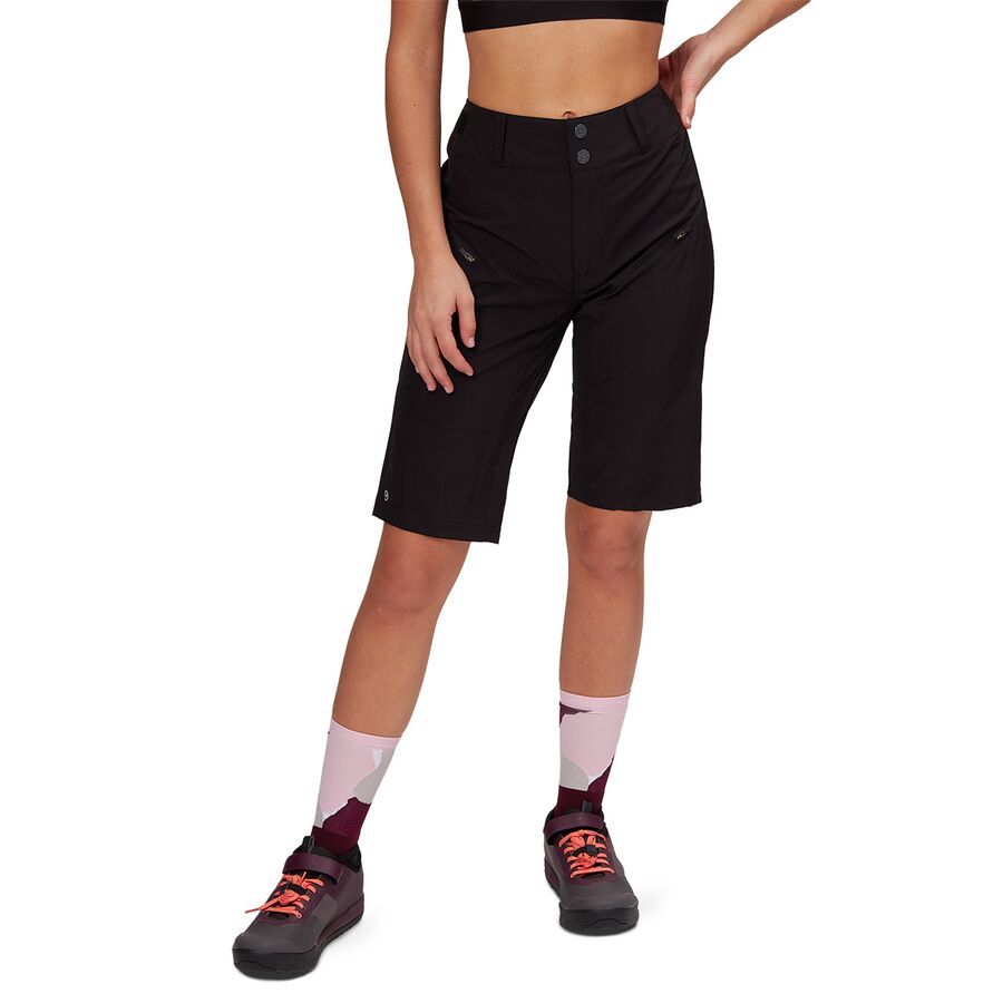 Latitude 2 Short - Women's