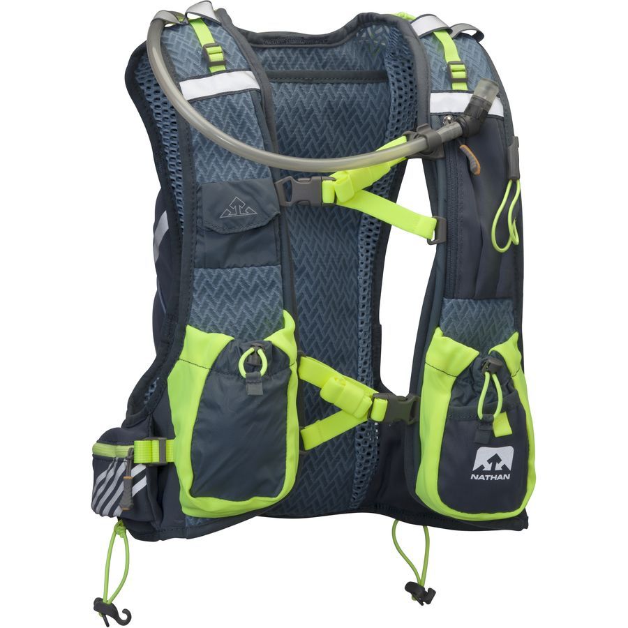 nathan fireball hydration vest