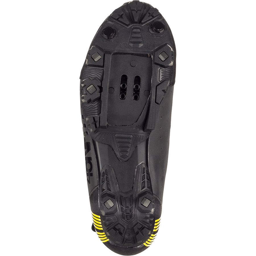 2 bolt road shoes
