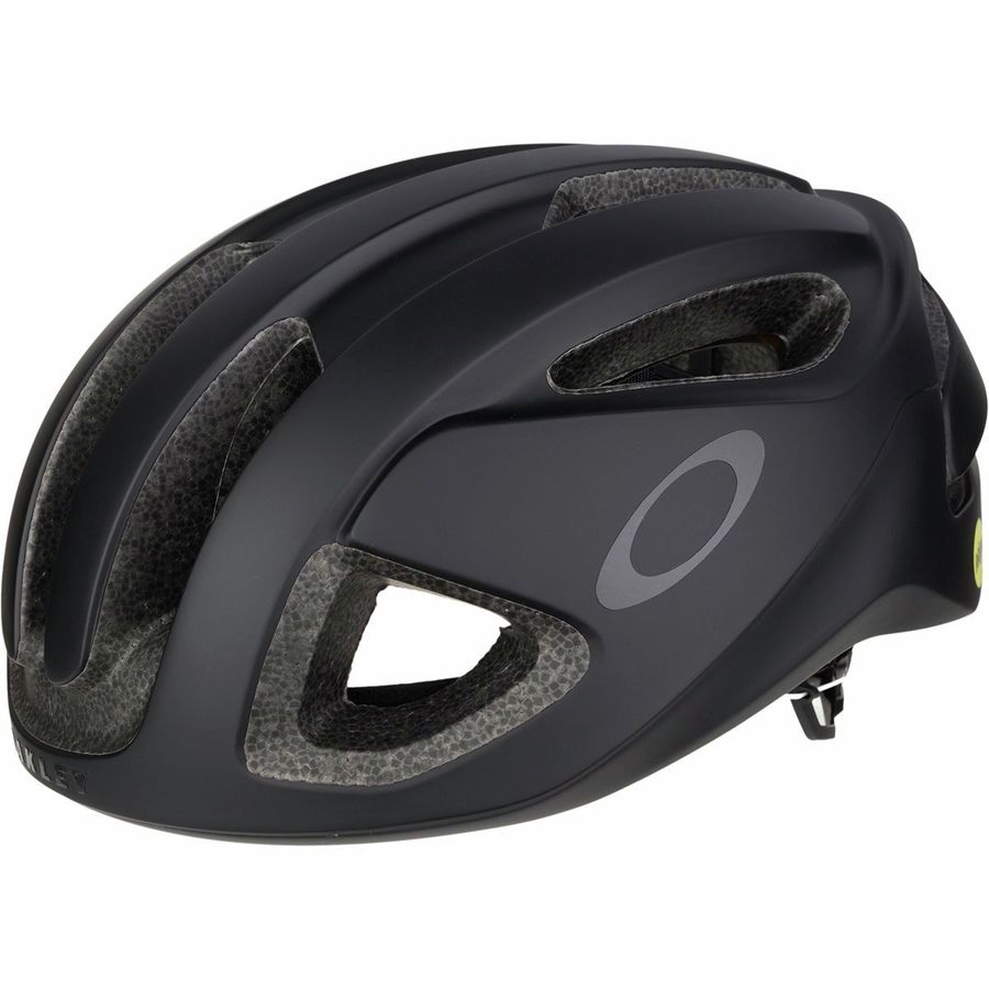 Oakley Aro3 Helmet | Competitive Cyclist