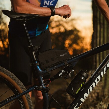 ALMSTHRE - Reverse Top Tube Bag