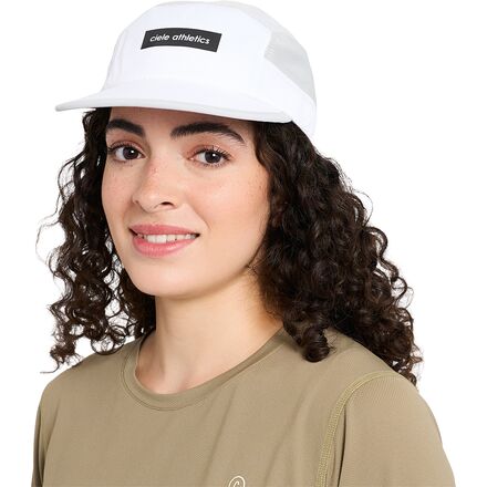 GOCap-Field-IconicBar Cap