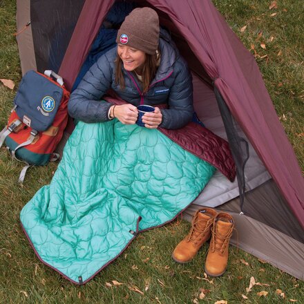 Coalatree - Puffy Kachula Adventure Blanket