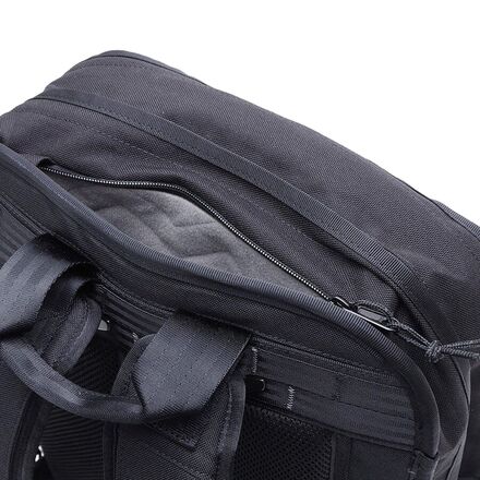 Chrome - Hawes 26L Backpack