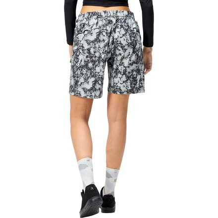 Endura - Sultrac Humvee 8in Short - Women's