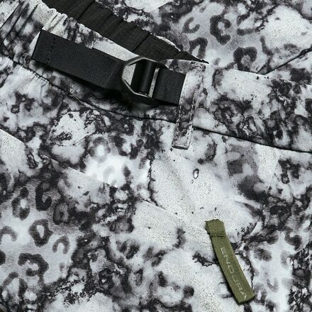 Endura - Sultrac Humvee 8in Short - Women's