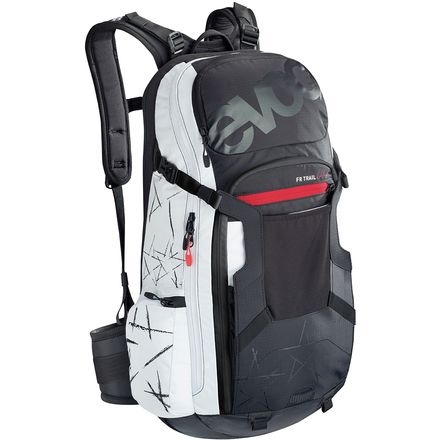 Evoc - FR Trail Unlimited Protector 20L Hydration Pack - Black/White