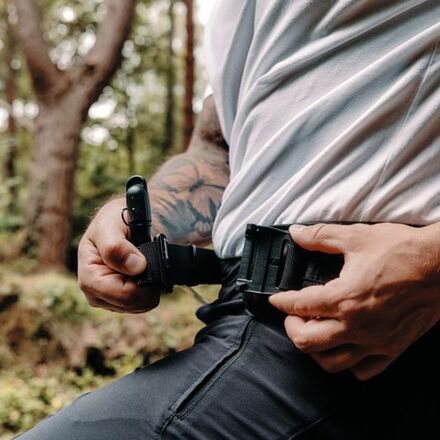 FIDLOCK - Hip Belt + HERMETIC Hydration Reservoir