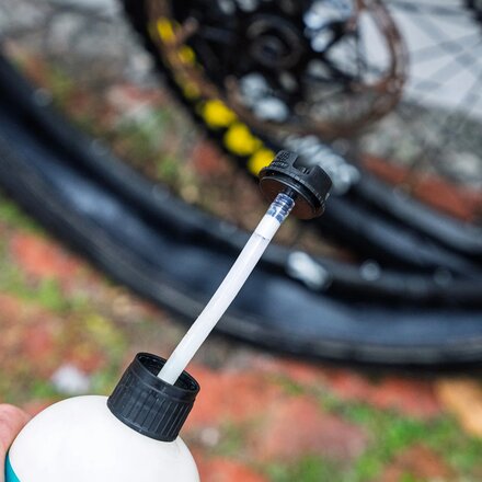 Finish Line - FiberLink Tubeless Sealant
