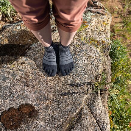 Injinji - Outdoor Midweight Wool Mini Crew Sock - Men's