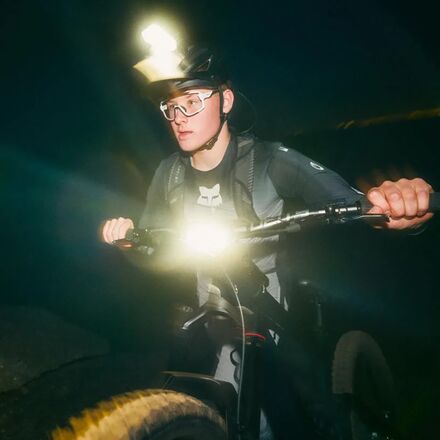 Knog - Blinder X 2300 + 10,000 mAh Battery