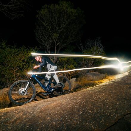 Knog - Blinder X 2300 + 10,000 mAh Battery