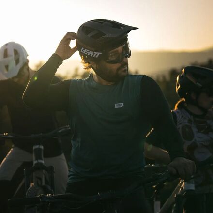 Leatt - MTB 1.0 Ride Kit