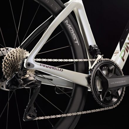 Pinarello - F7 Ultegra Di2 Ultrafast 45 Carbon Wheel Road Bike