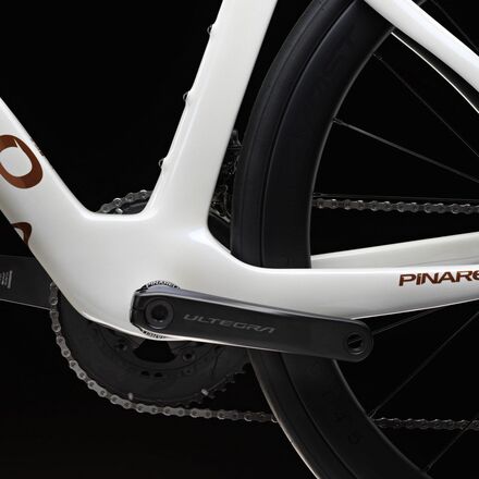 Pinarello - F7 Ultegra Di2 Ultrafast 45 Carbon Wheel Road Bike