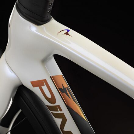 Pinarello - F7 Ultegra Di2 Ultrafast 45 Carbon Wheel Road Bike