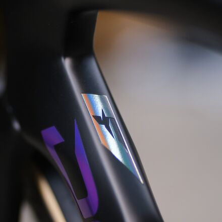 Pinarello - Dogma F Red AXS ES Tissot LTD Carbon Wheel Road Bike