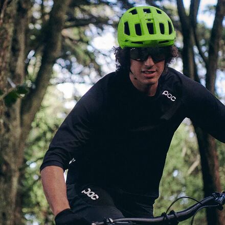POC - Axion Helmet