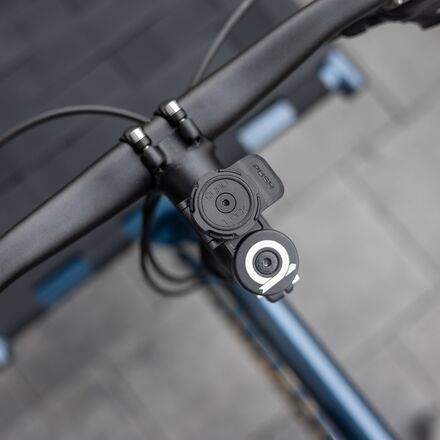 Stem Cap Mount
