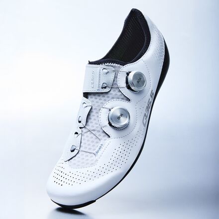 Q36.5 - Unique Pro Road Shoe