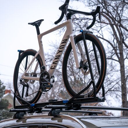 RockyMounts - MachTen Roof Bike Rack
