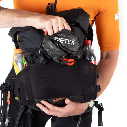 Restrap - Rolltop Hydration Vest