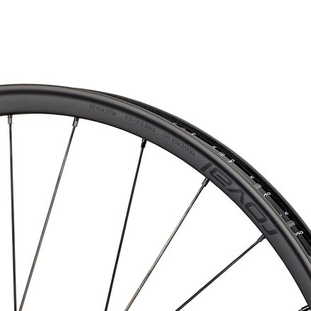 Roval - Traverse HD DT240 6B 27.5in Carbon Boost Wheel