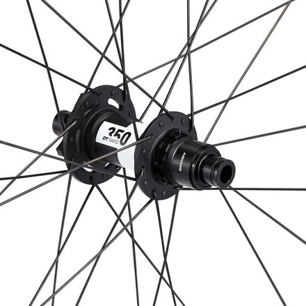 Roval - Traverse HD DT350 6B 29in Carbon Boost Wheel