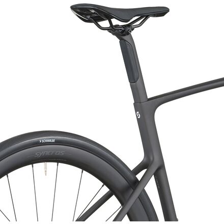 Scott - Addict 30 105 Di2 Road Bike