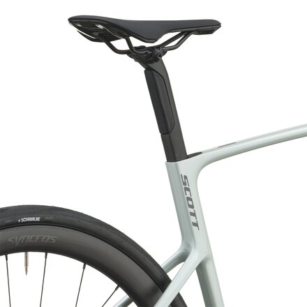 Scott - Addict 30 105 Di2 Road Bike