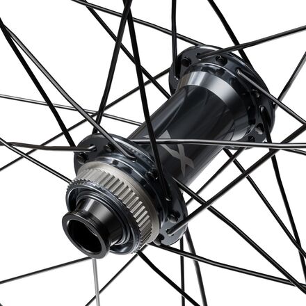Shimano - Deore XT M8200 29in Wheel - Tubeless