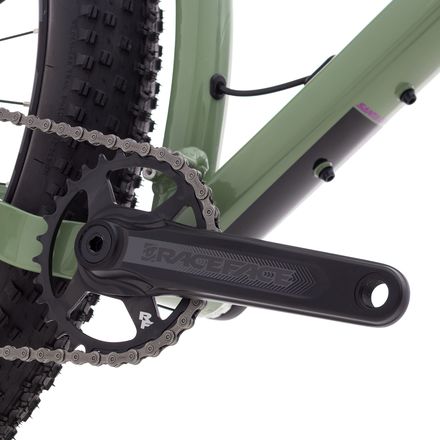 Santa Cruz Bicycles - Chameleon 27.5+ R Complete Mountain Bike - 2018