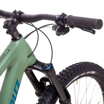 Santa Cruz Bicycles - Bronson Carbon 27.5+ R Complete Mountain Bike