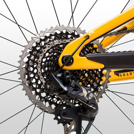Santa Cruz Bicycles - 5010 Carbon CC X01 Eagle Mountain Bike