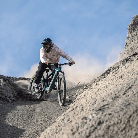Santa Cruz Bicycles - Bullit C GX Transmission E-Bike