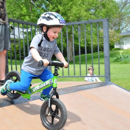 Strider - 12 Sport Balance Bike - Kids'