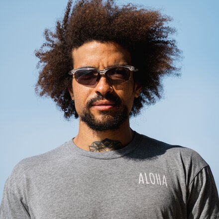 Tifosi Optics - Veloce Photochromic Sunglasses