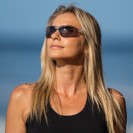 Tifosi Optics - Veloce Photochromic Sunglasses