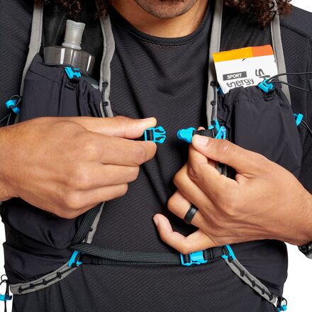 Ultimate Direction - Race 6.0 Hydration Vest