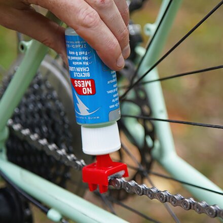 White Lightning - No Mess Chain Luber + Epic Ride Lube